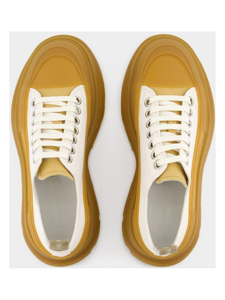TREAD SNEAKERS
