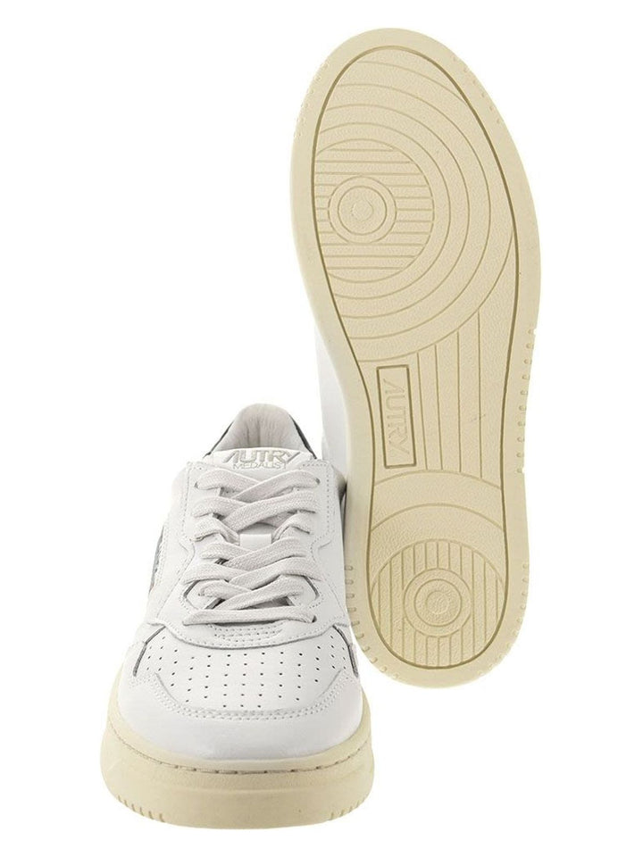 MEDALIST LOW - LEATHER SNEAKERS