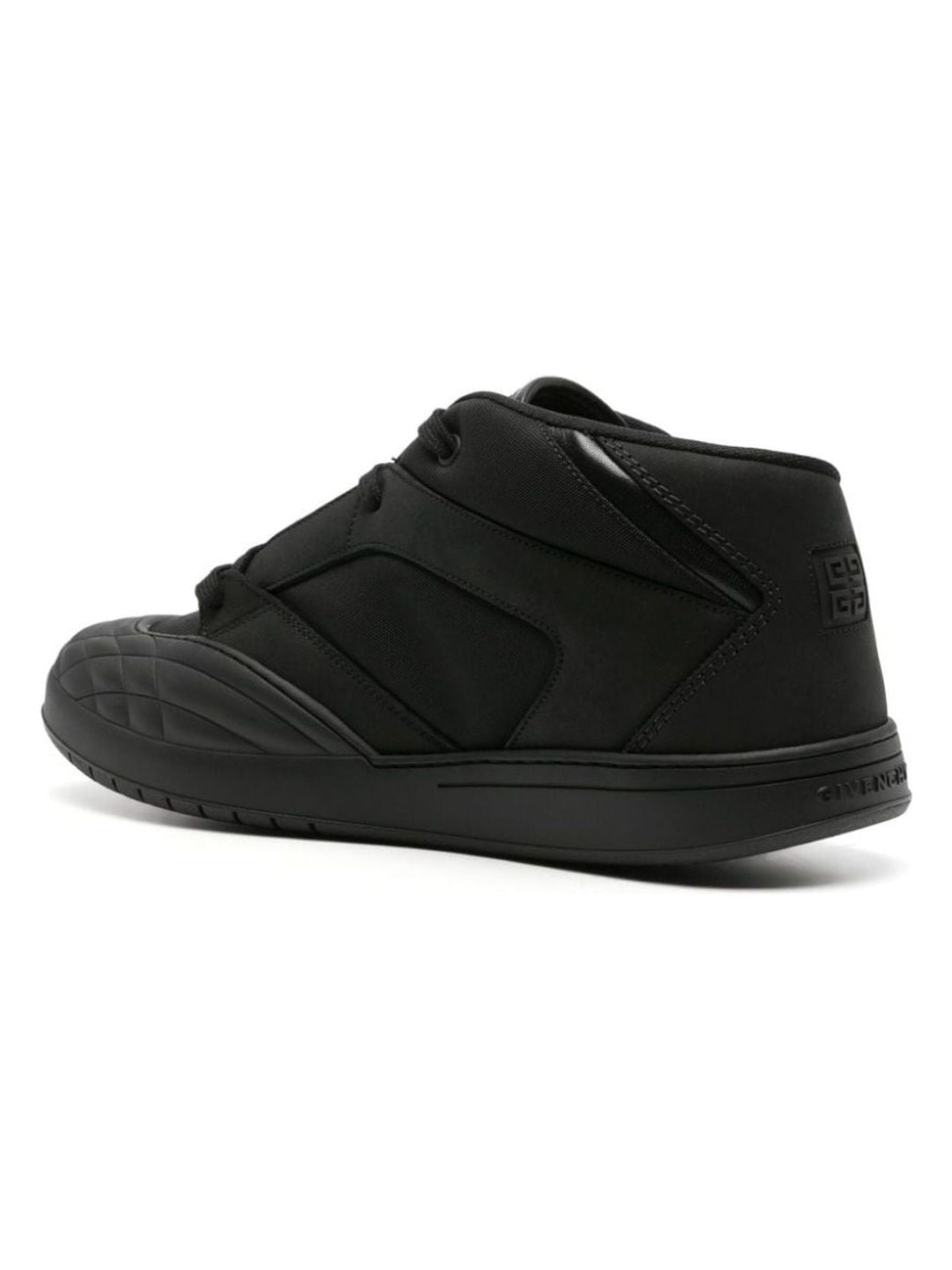 SKATE SNEAKERS
