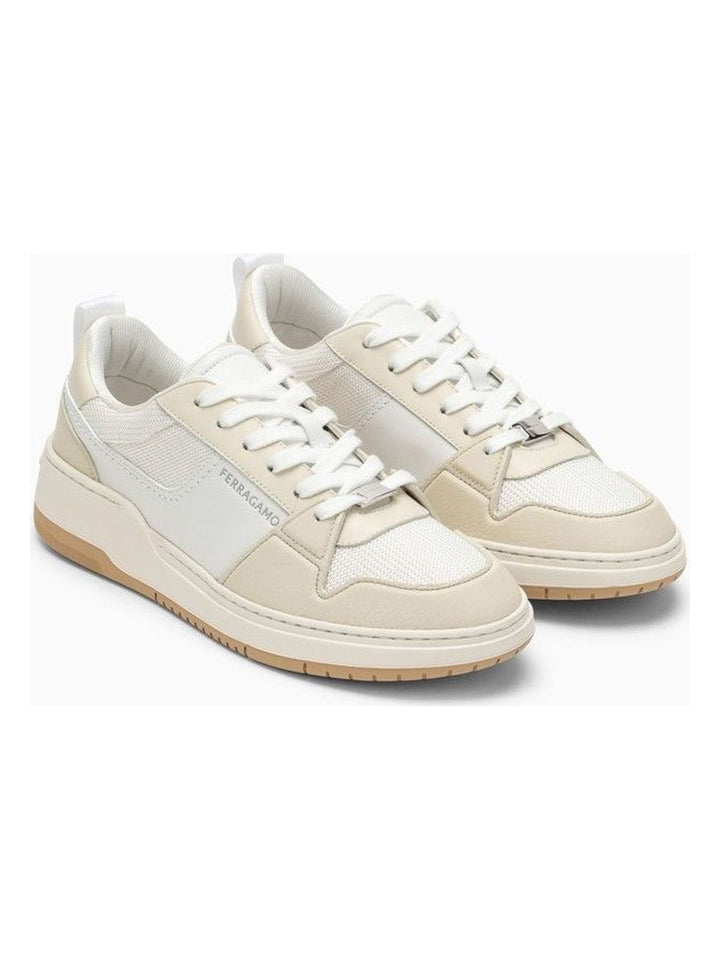 LOW WHITE LEATHER TRAINER
