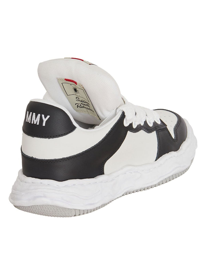 SNEAKER WAYNE PUFFER