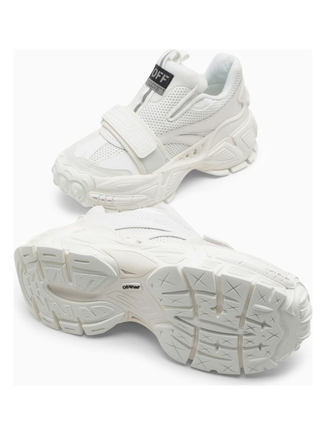 GLOVE SLIP ON SNEAKERS