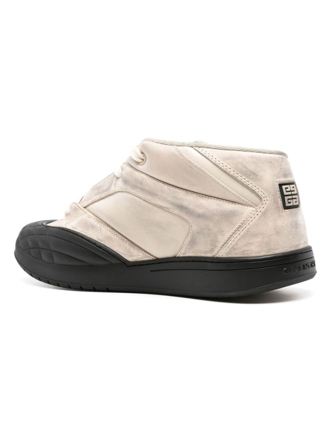 SKATE SNEAKERS