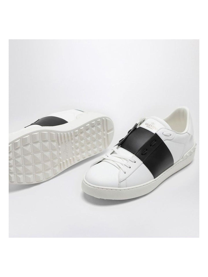 OPEN SNEAKERS