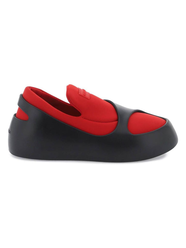 SALVATORE  CUT-OUT EFFECT SLIP-ONS