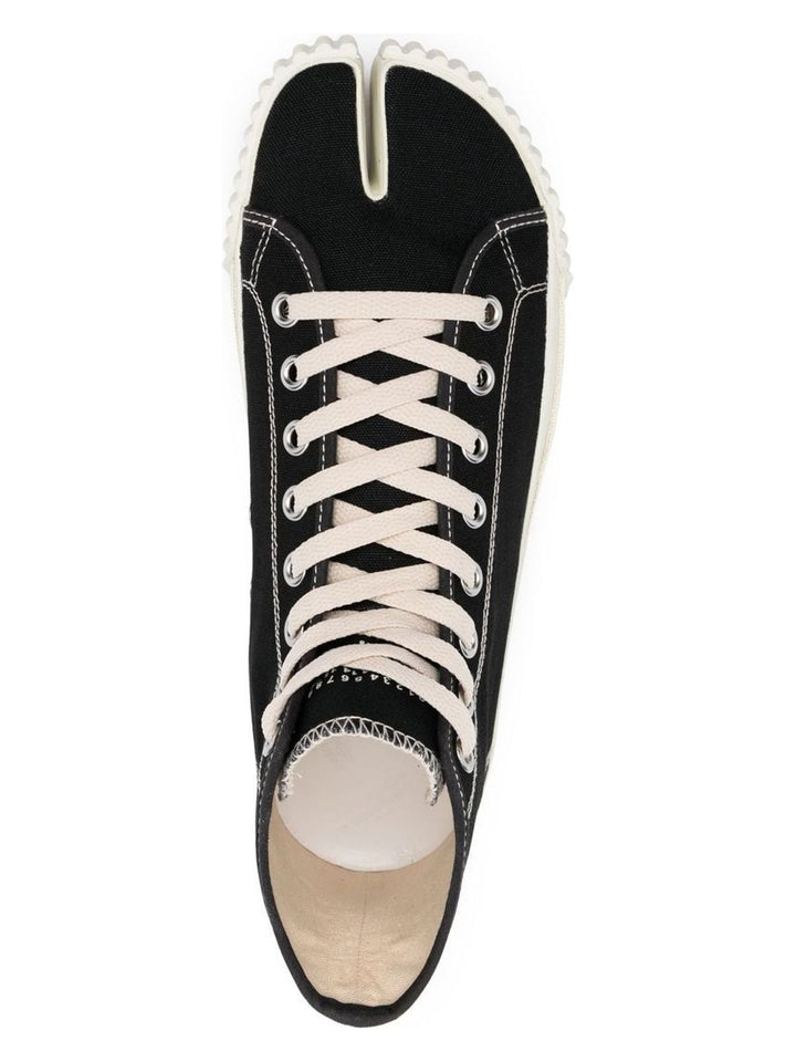 TABI CANVAS SNEAKERS