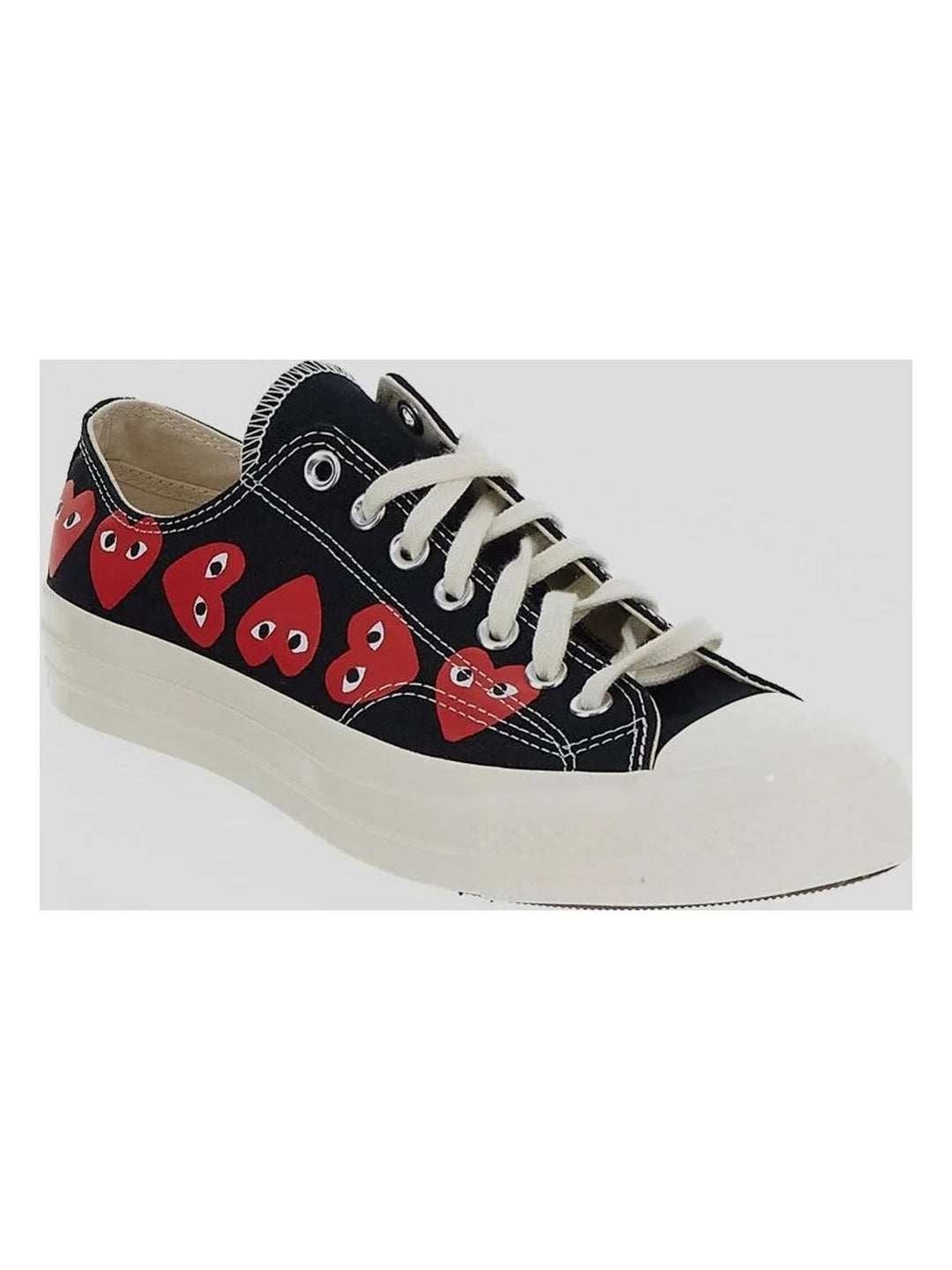 PLAY CONVERSE MULTI HEART LOW TOP