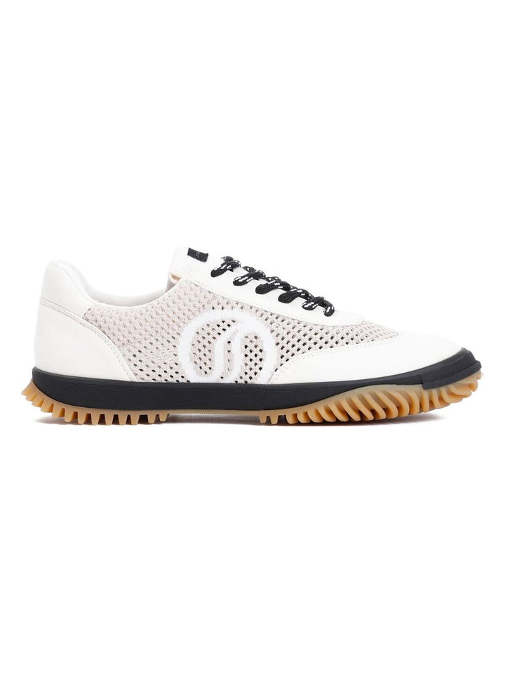 LOW TRAINER WITH WHITE S-WAVE MESH PANELS