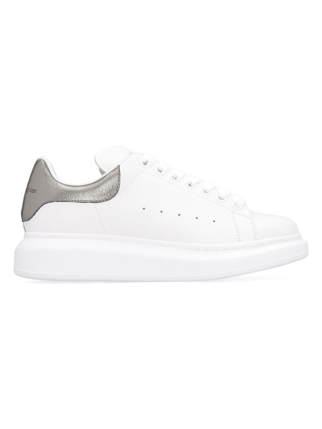 OVERSIZED SNEAKER