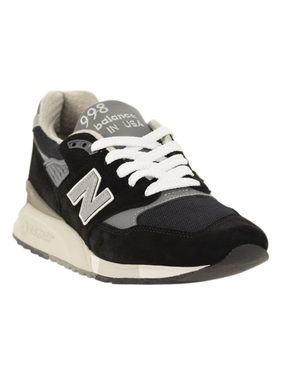998 - SNEAKERS