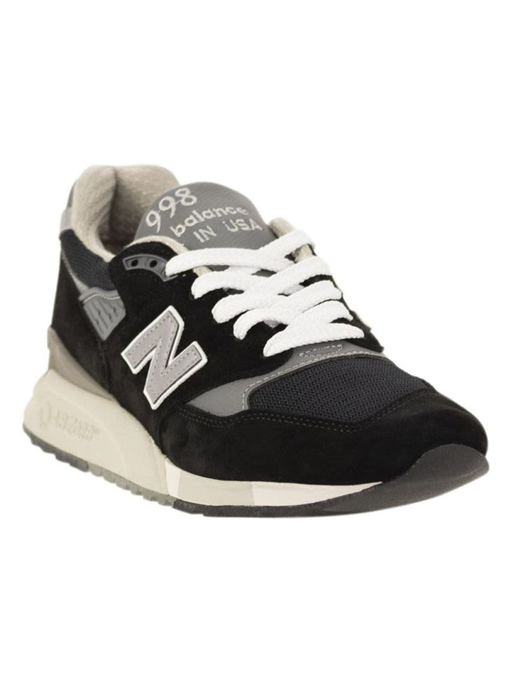 998 - SNEAKERS