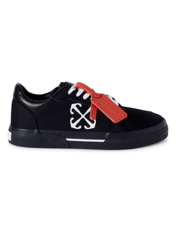 LOW VULCANIZED CANVAS SNEAKERS