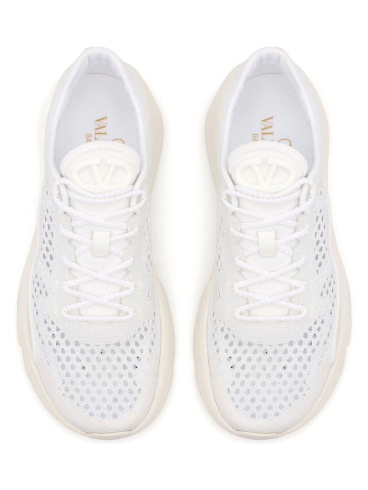 TRUE ACTRESS SNEAKERS