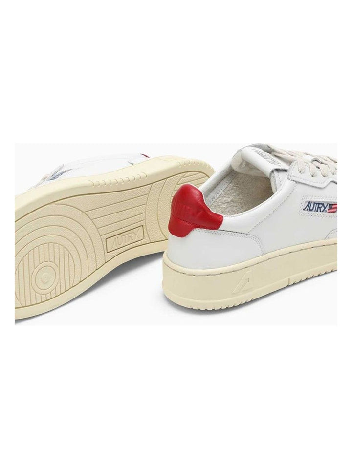 MEDALIST WHITE/RED TRAINER