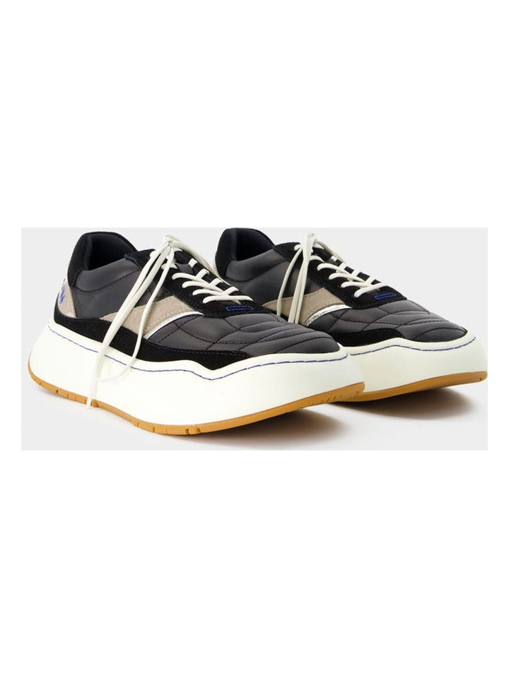 Log Sneakers