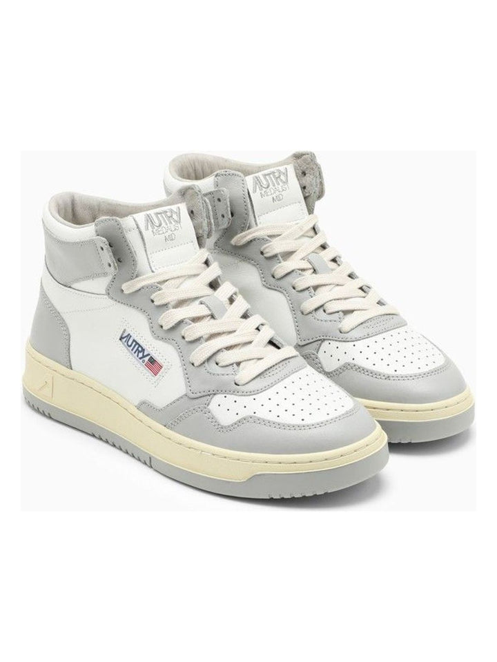 MEDALIST MID SNEAKERS IN WHITE/LIGHT GREY LEATHER