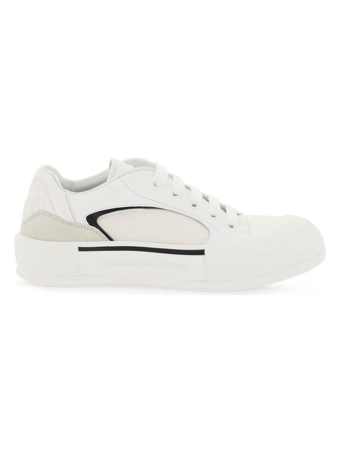 OVERSIZED SNEAKER