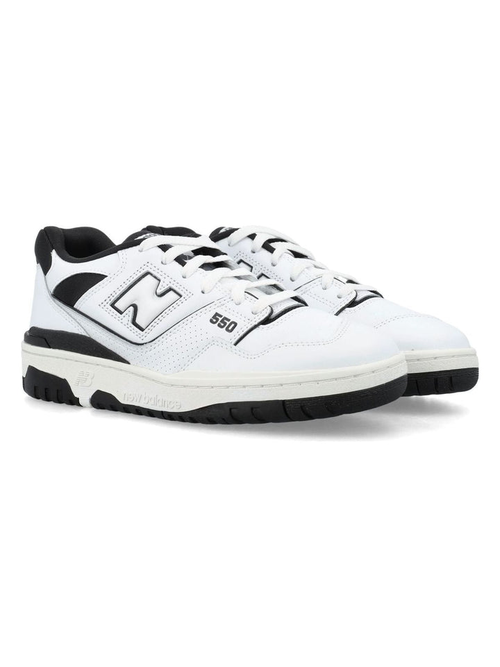 BB550 SNEAKERS