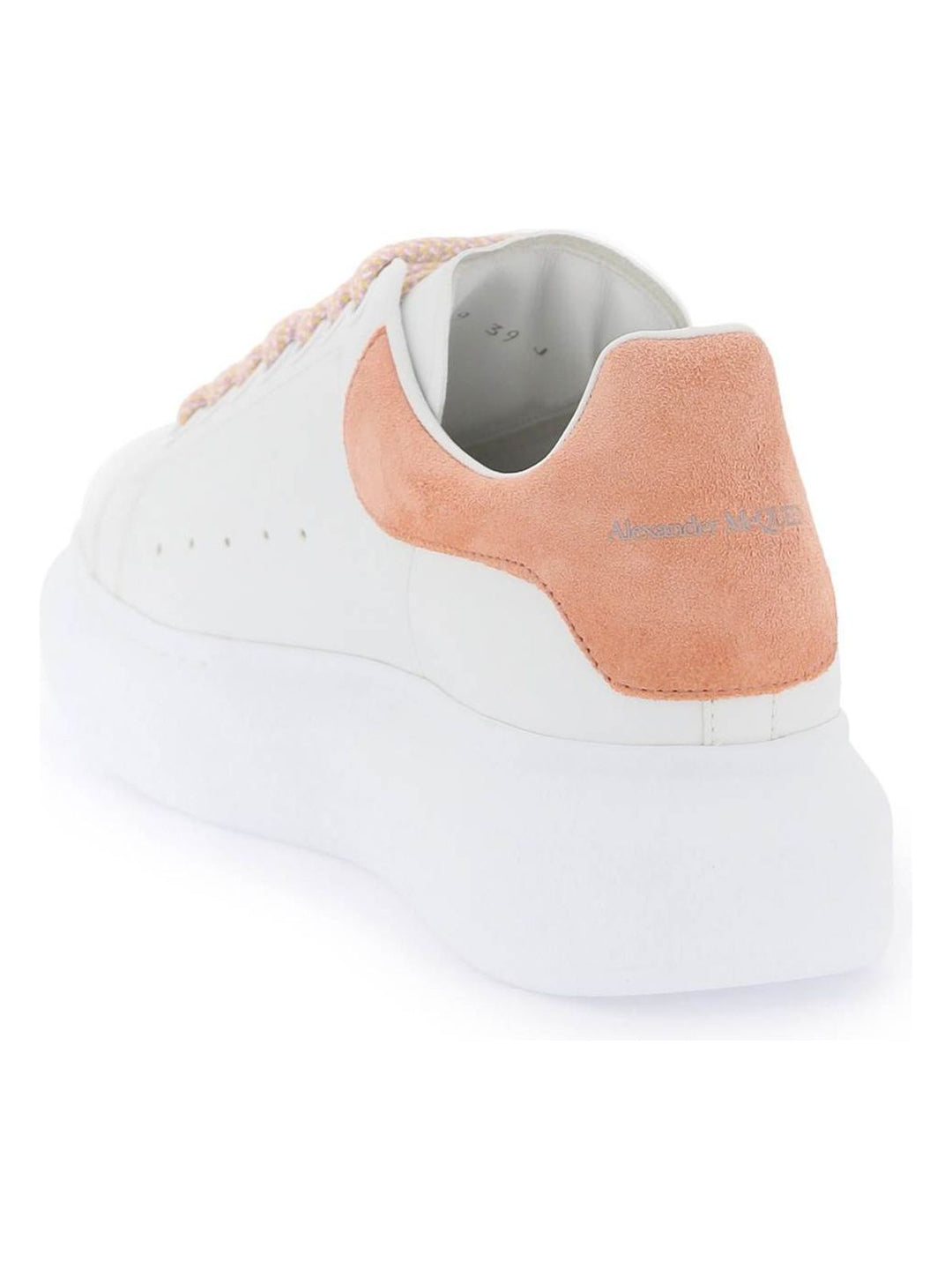 OVERSIZED SNEAKERS