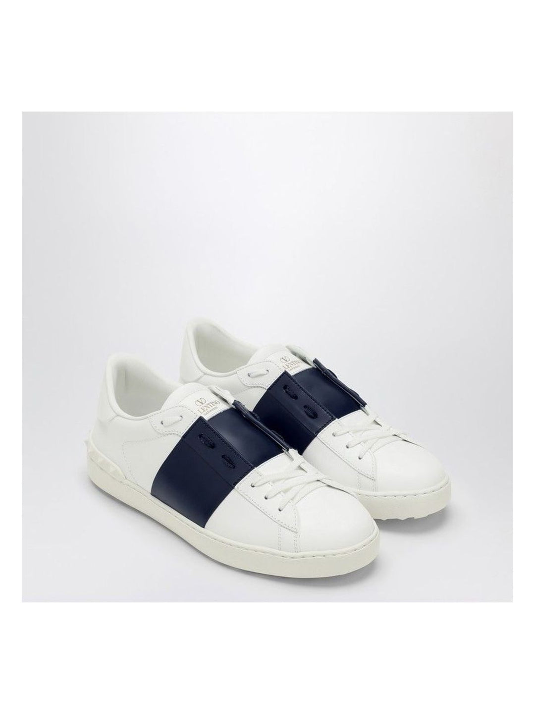 OPEN SNEAKERS