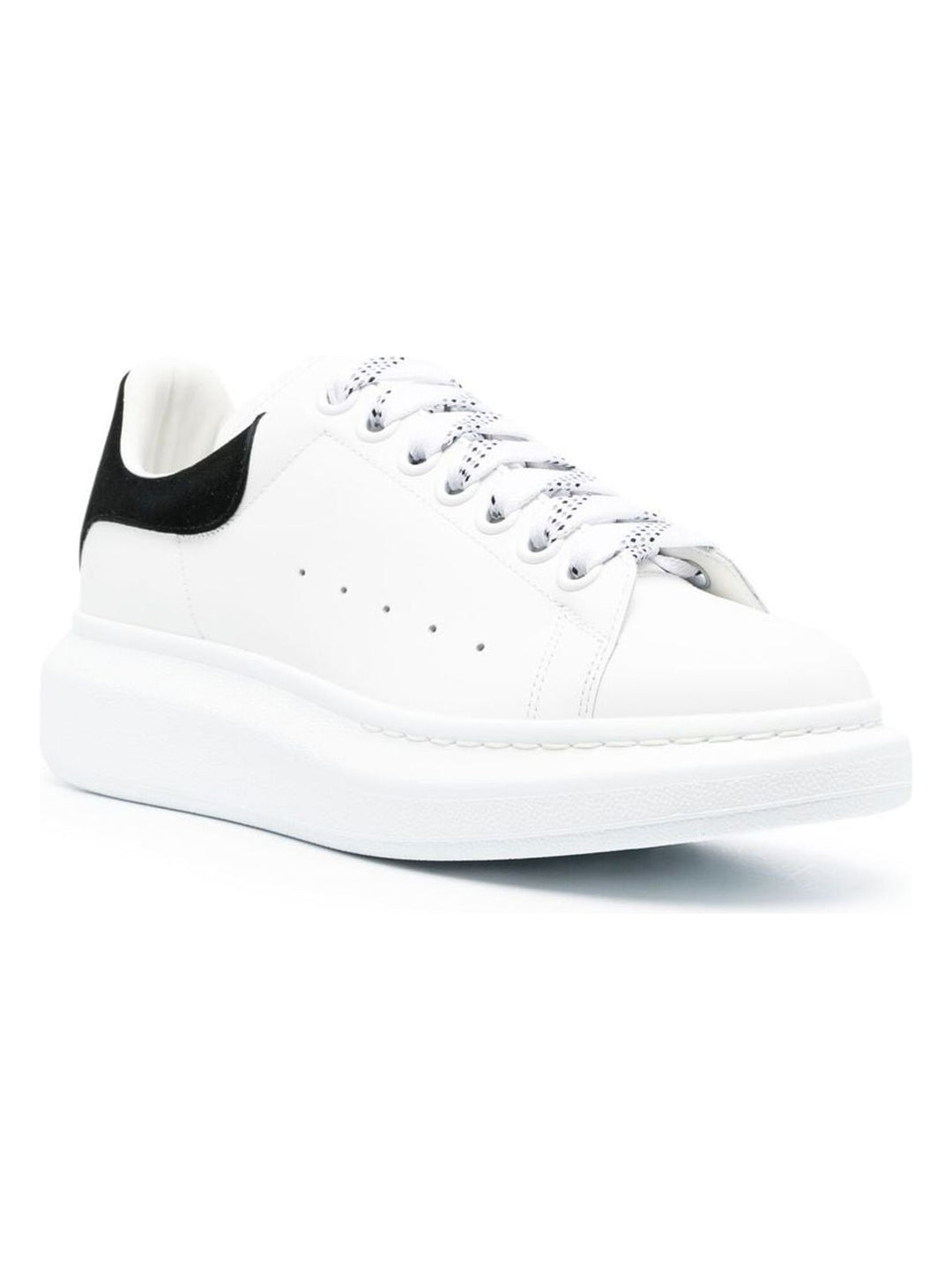 OVERSIZED SNEAKER