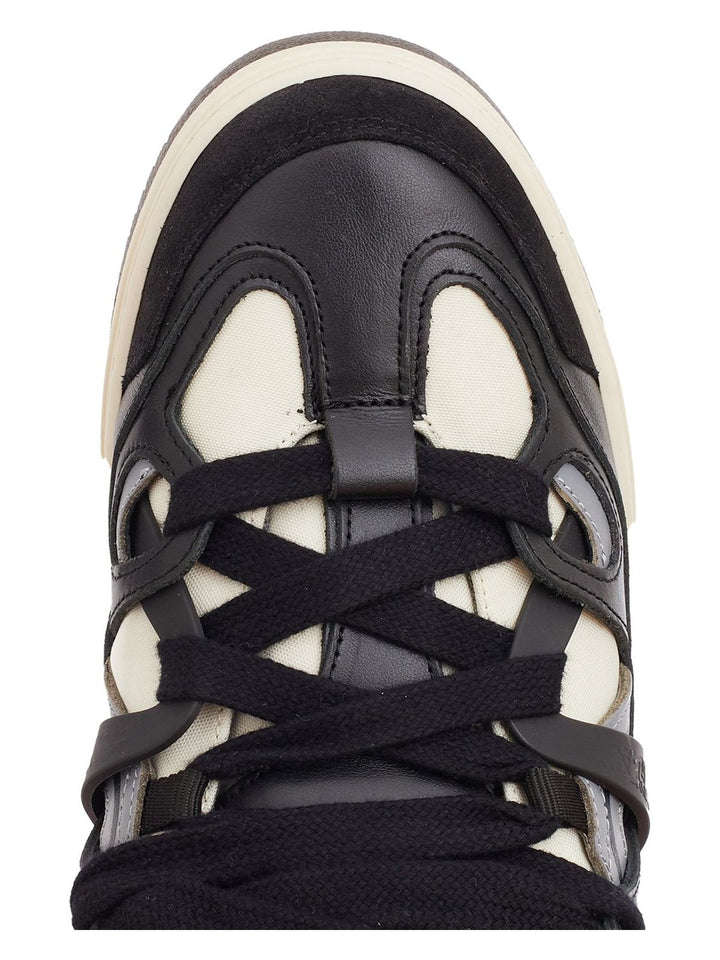 Bully Sneakers