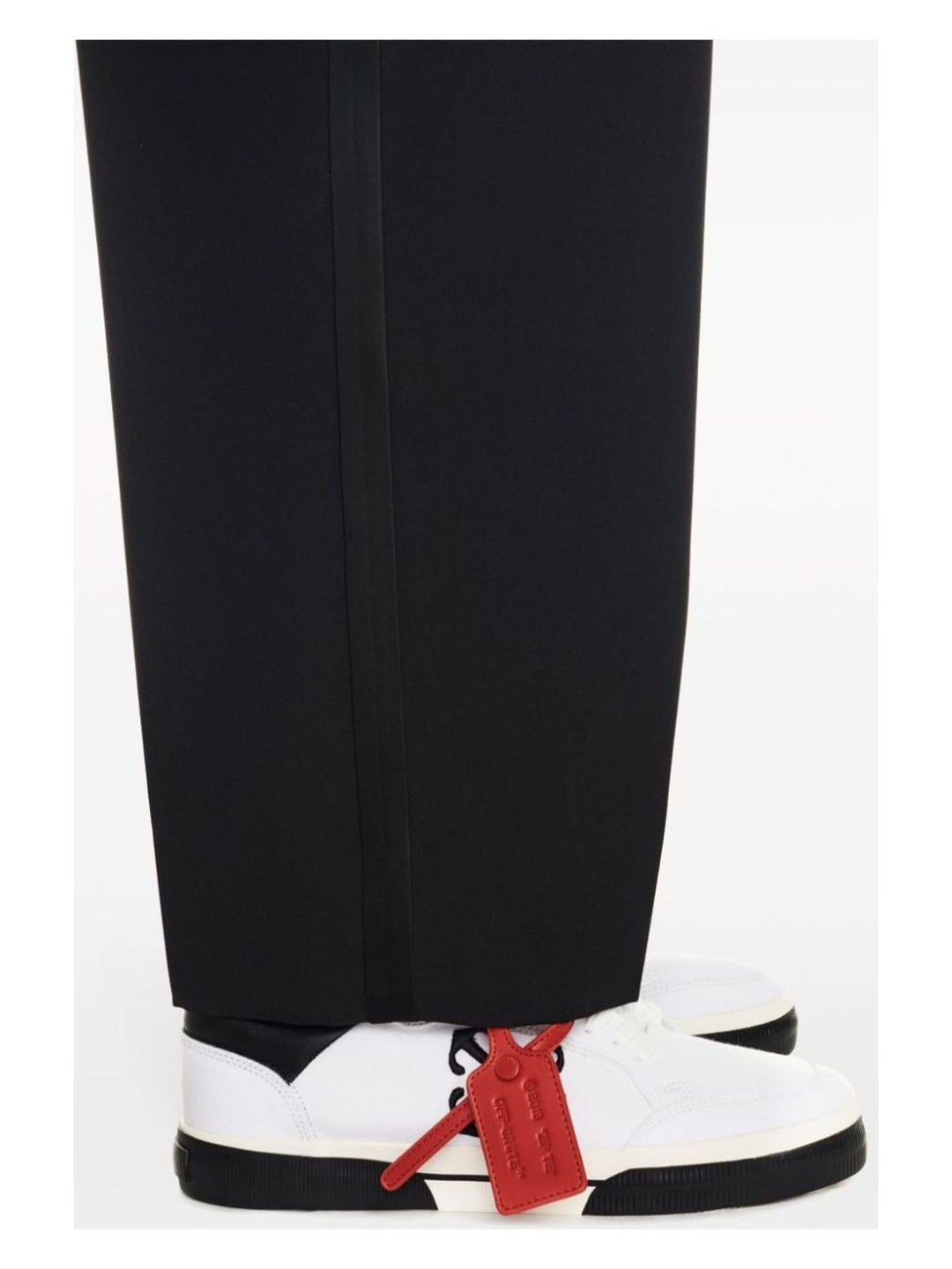 LOW VULCANIZED CANVAS SNEAKERS
