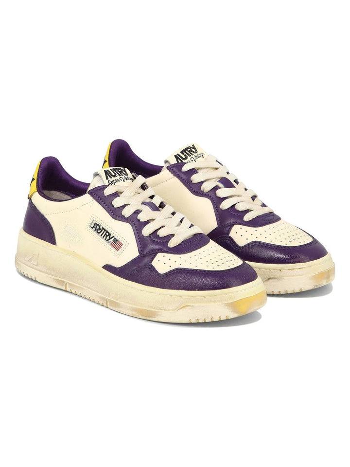 "SUPER VINTAGE" SNEAKERS
