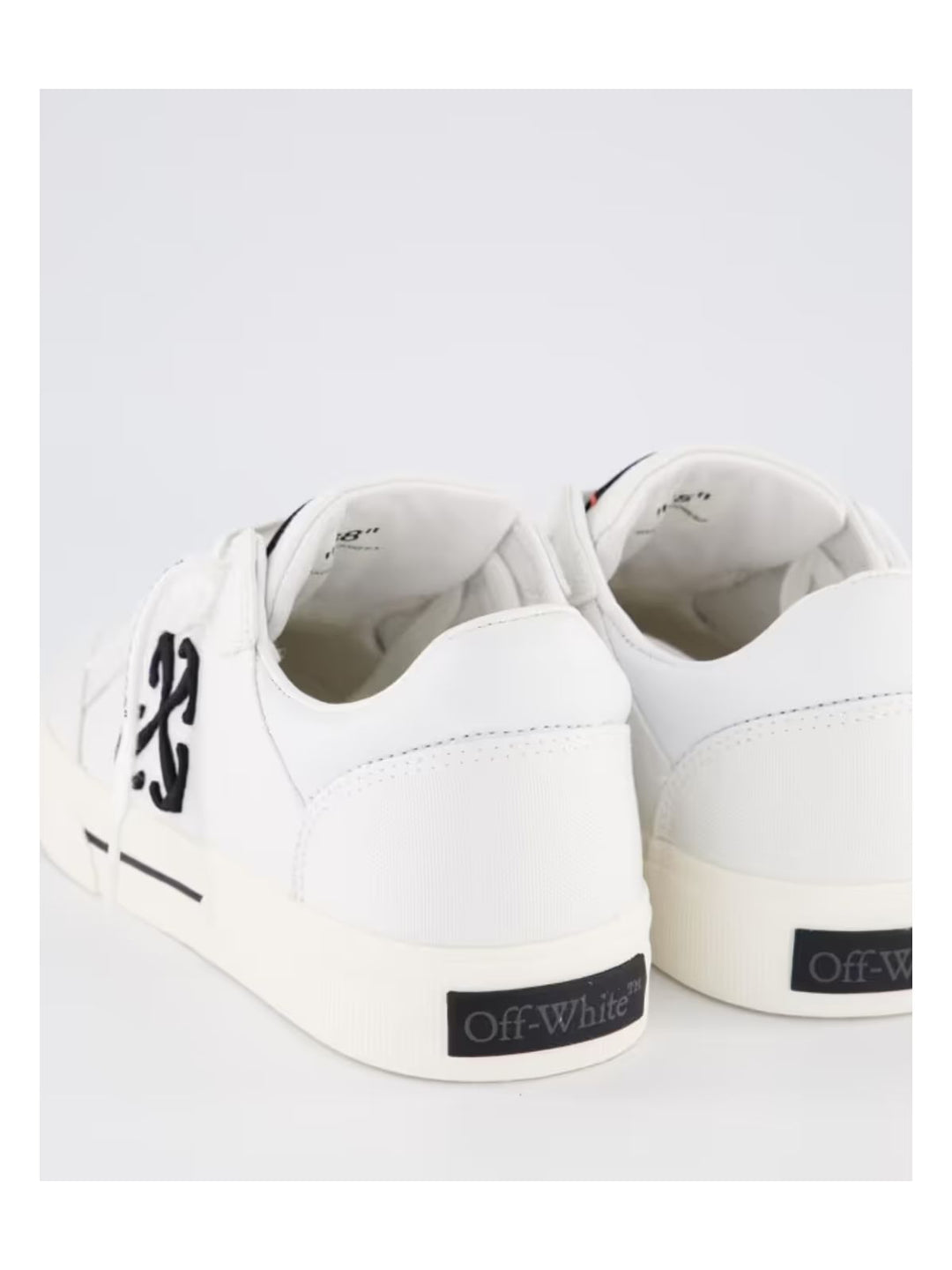 LOW  VULCANIZED SNEAKER