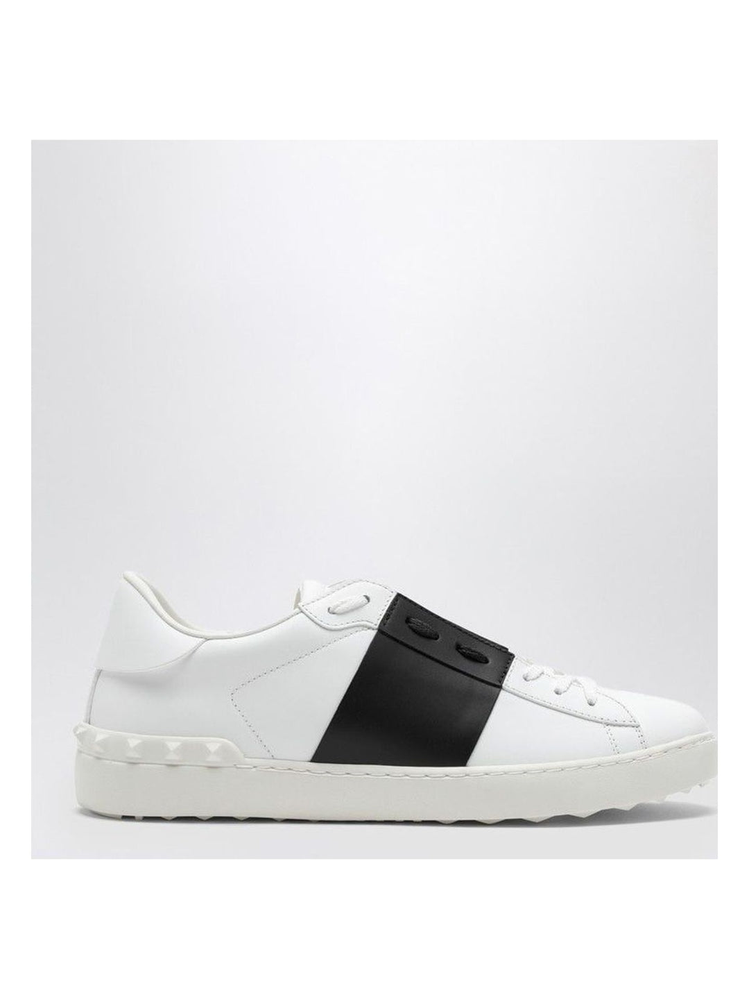 OPEN SNEAKERS