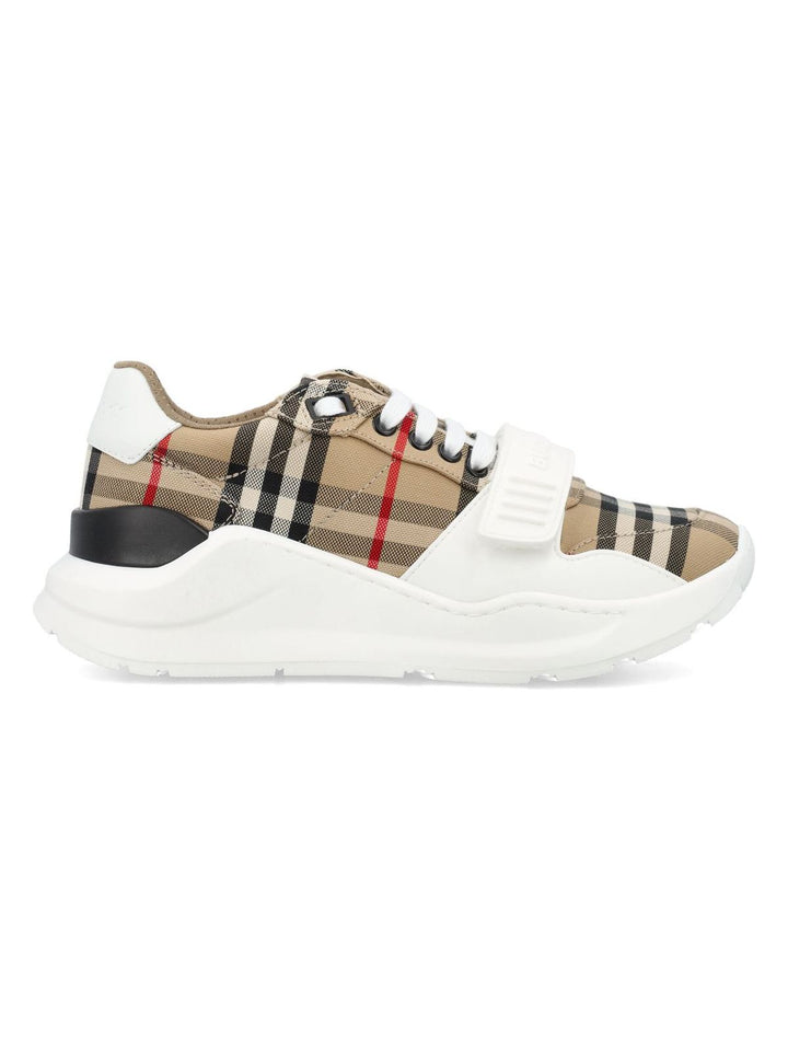 CHECK WOMAN'S SNEAKERS