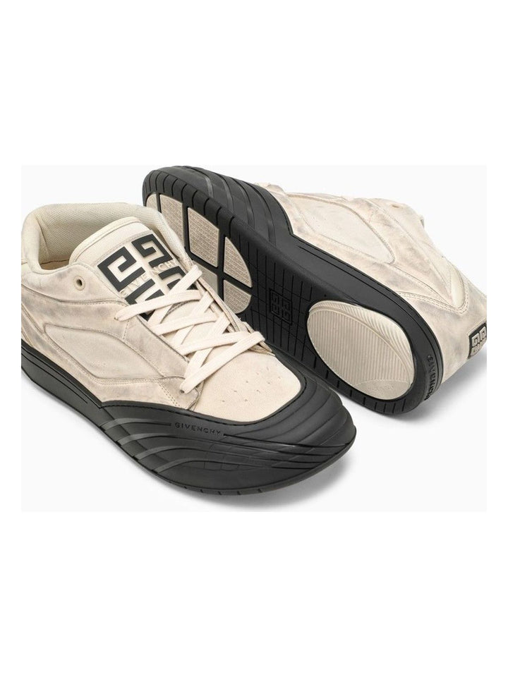 STONE GREY NUBUCK LOW SKATE TRAINER