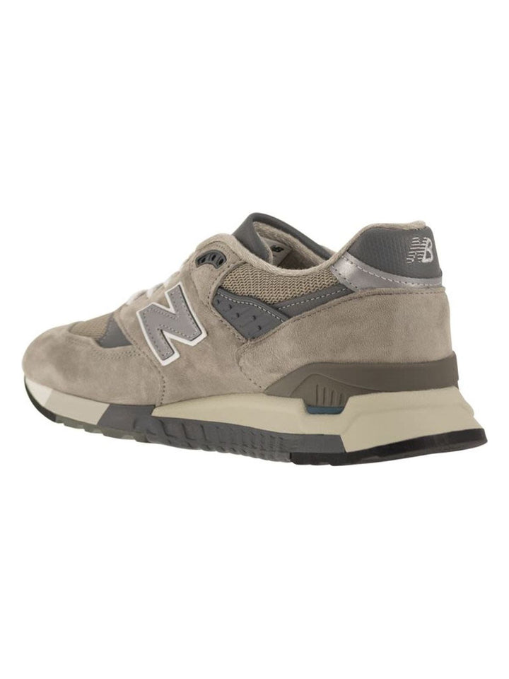 998 - SNEAKERS