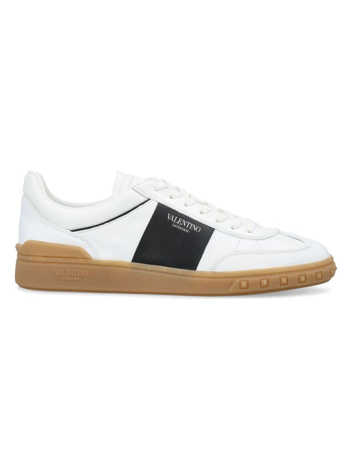 UPBILLAGE LOW TOP SNEAKERS