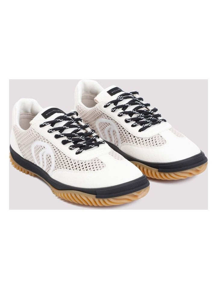 LOW TRAINER WITH WHITE S-WAVE MESH PANELS