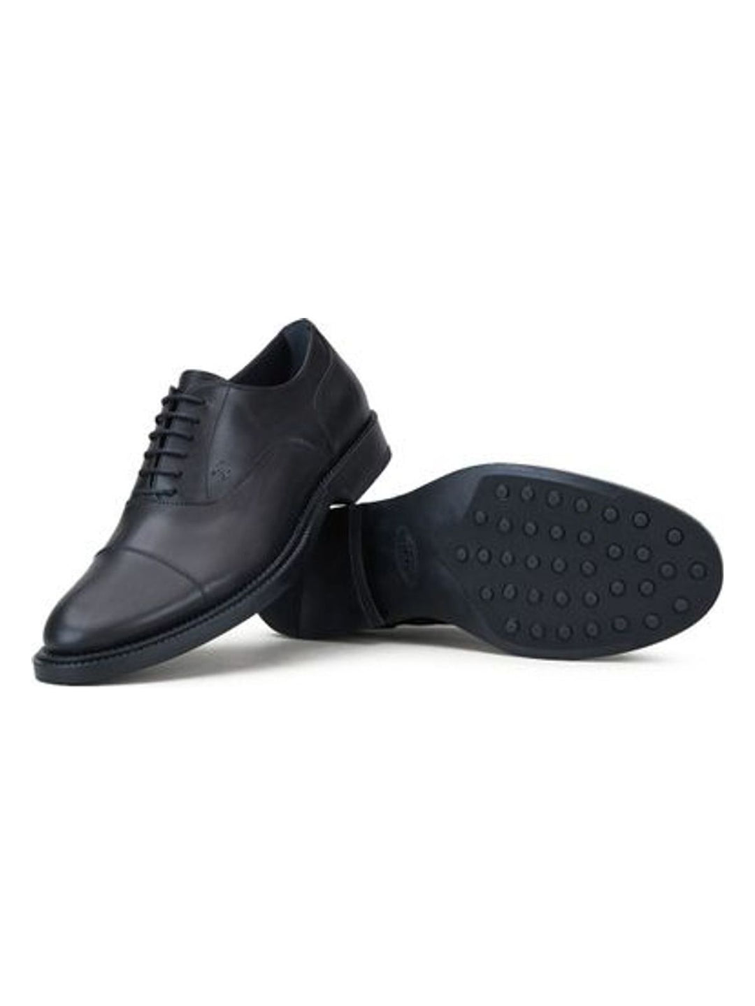 LACE-UPS IN BLACK LEATHER
