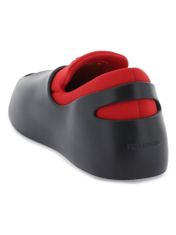 SALVATORE  CUT-OUT EFFECT SLIP-ONS