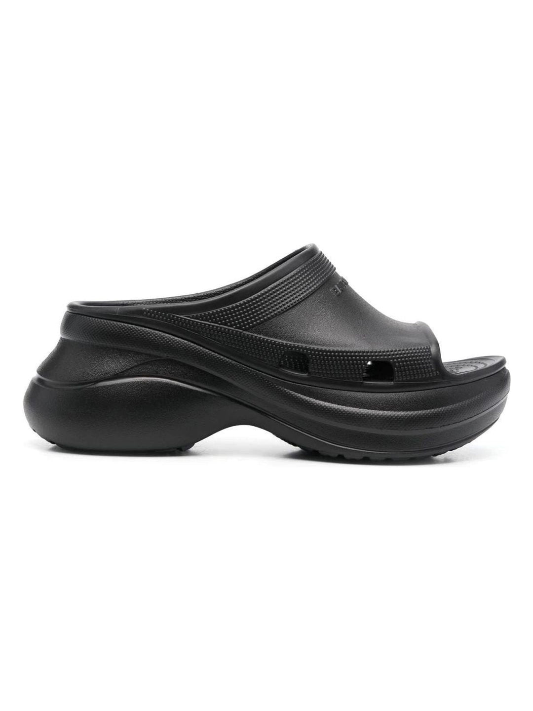 POOL CROCS BLACK RUBBER SANDAL