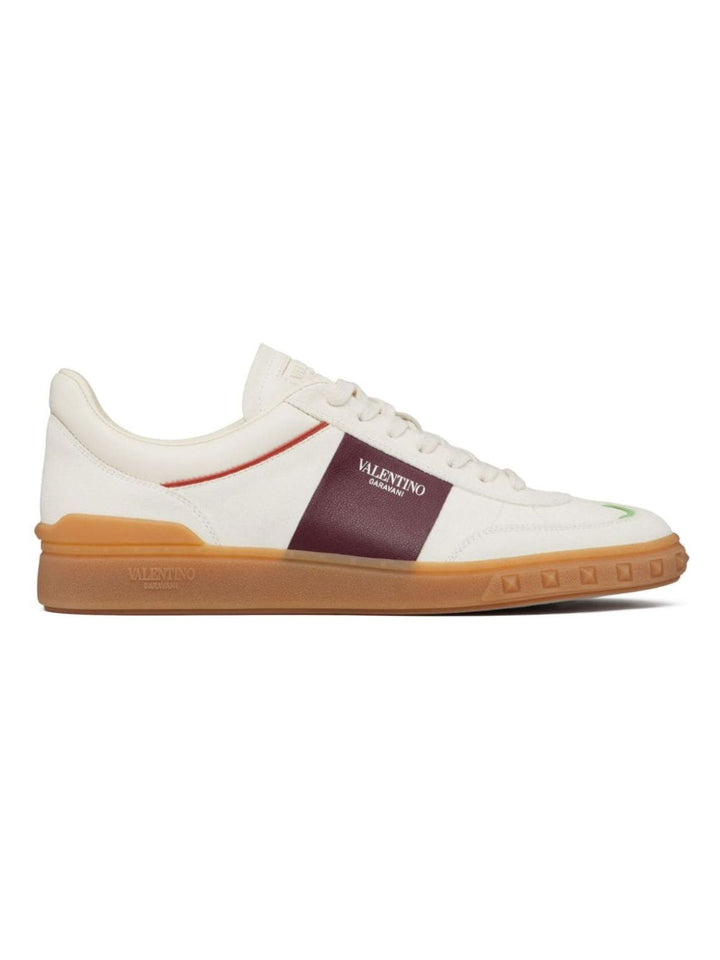 UPVILLAGE LEATHER SNEAKERS