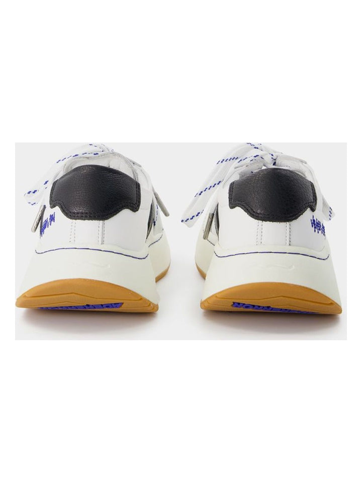 LOG; BAUS SNEAKERS