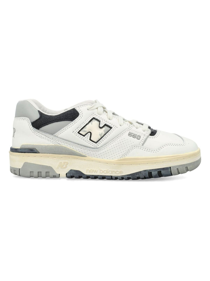 550 SNEAKERS