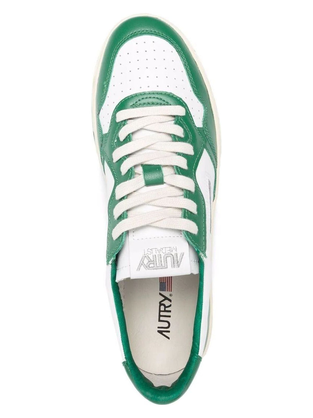 MEDALIST SNEAKERS
