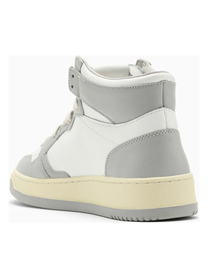 MEDALIST MID SNEAKERS IN WHITE/LIGHT GREY LEATHER