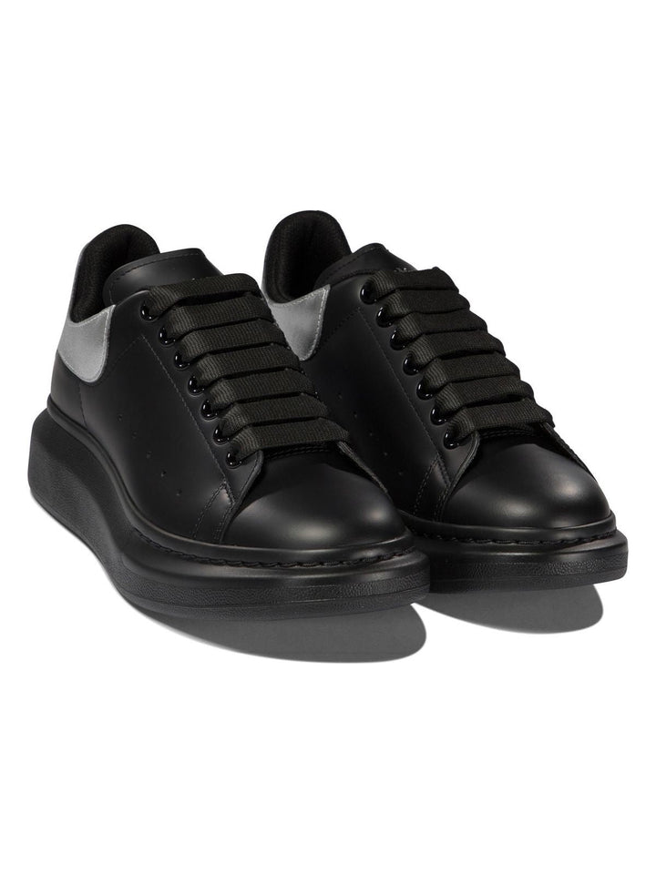 "NEW TECH" SNEAKERS
