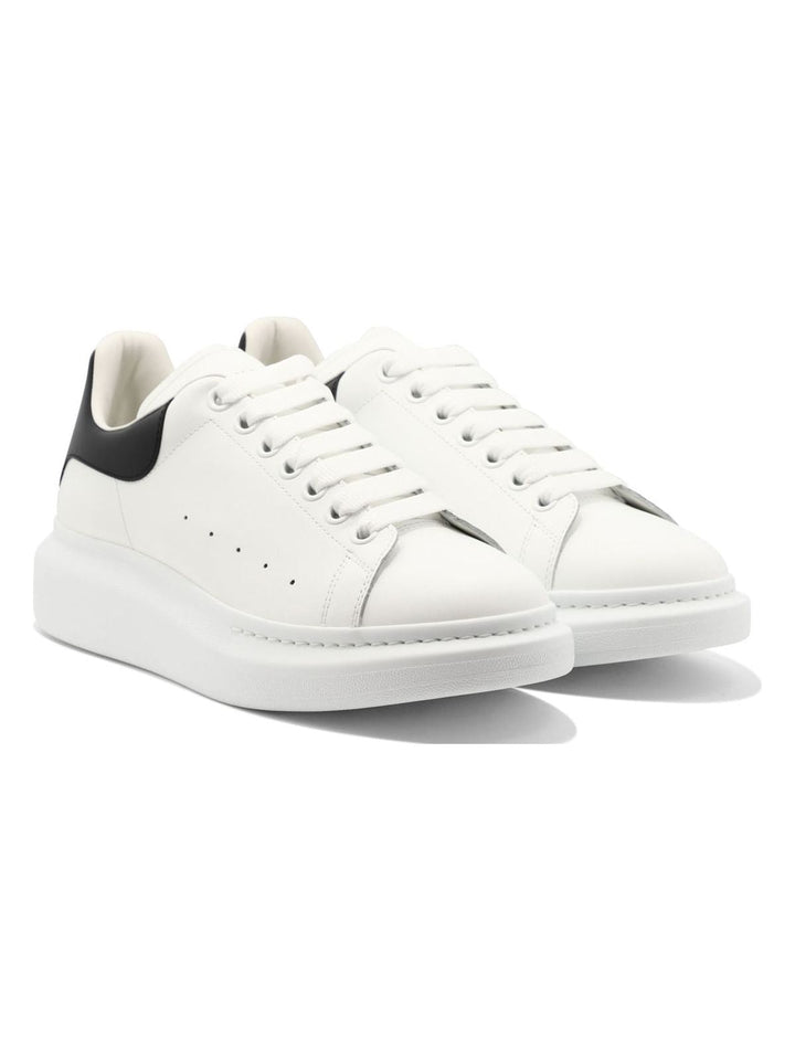 "LARRY OVERSIZE" SNEAKERS