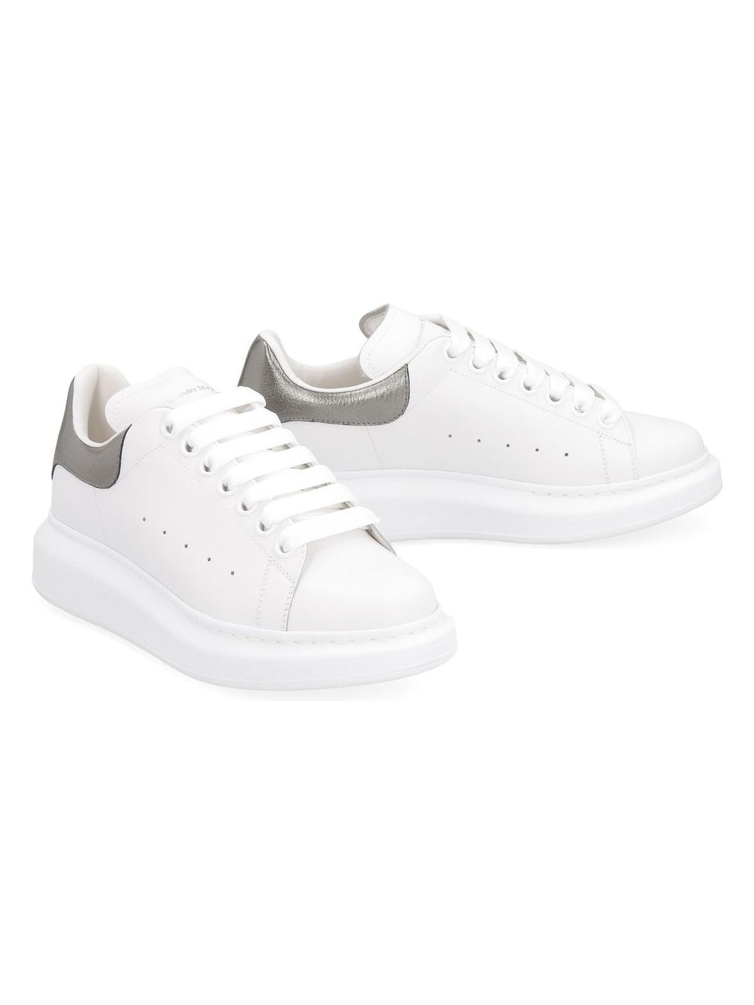 OVERSIZED SNEAKER