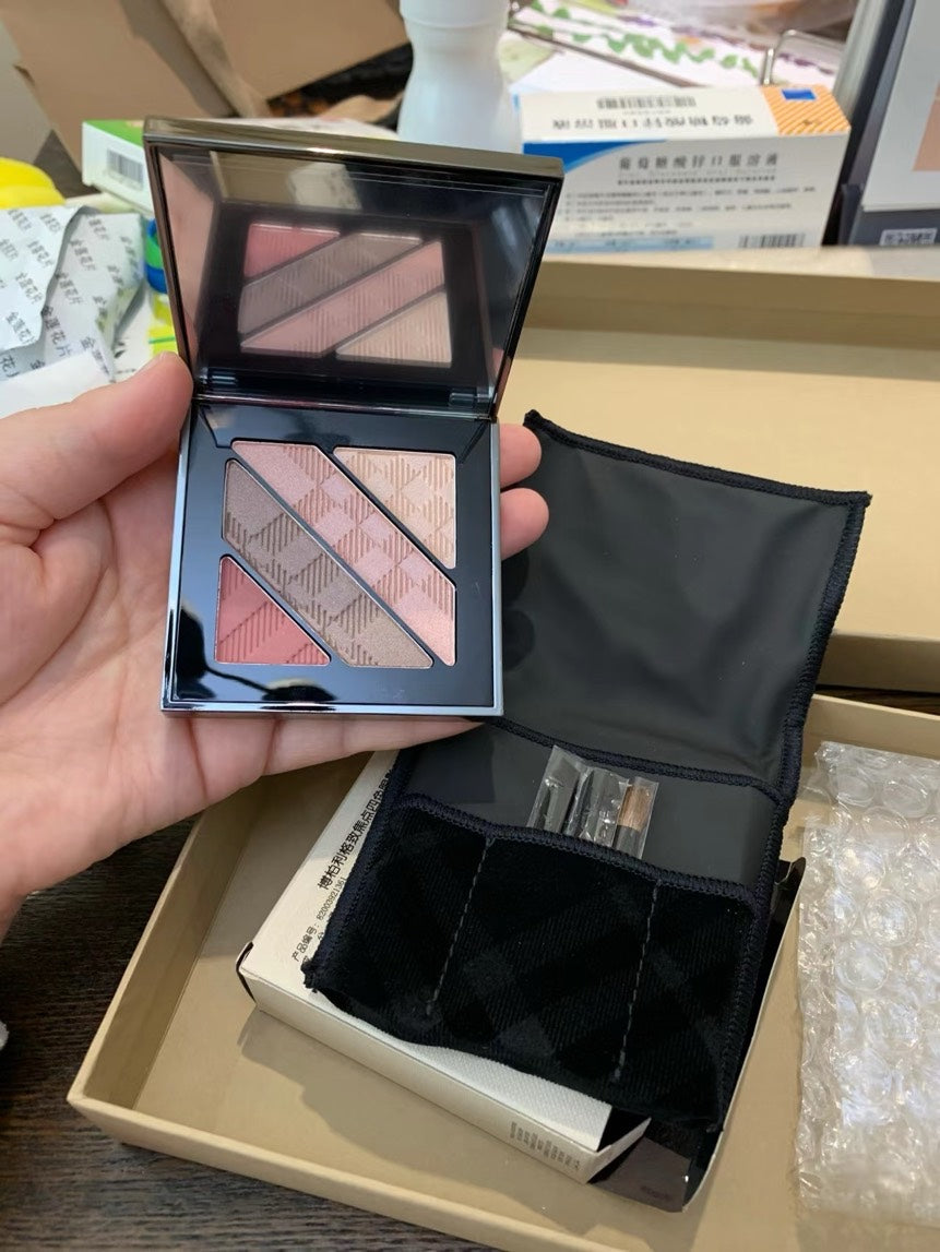 Burberry Complete Eye Palette ROSE PINK 10