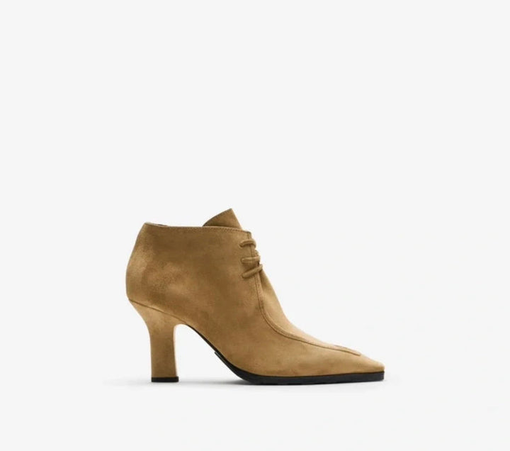 Burberry LF Storm Jute Bootie Suede Heeled Ankle Boots Size 38.5