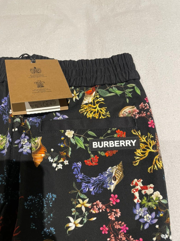 Burberry Kids Roman Coral Black IP Design Shorts 12Y