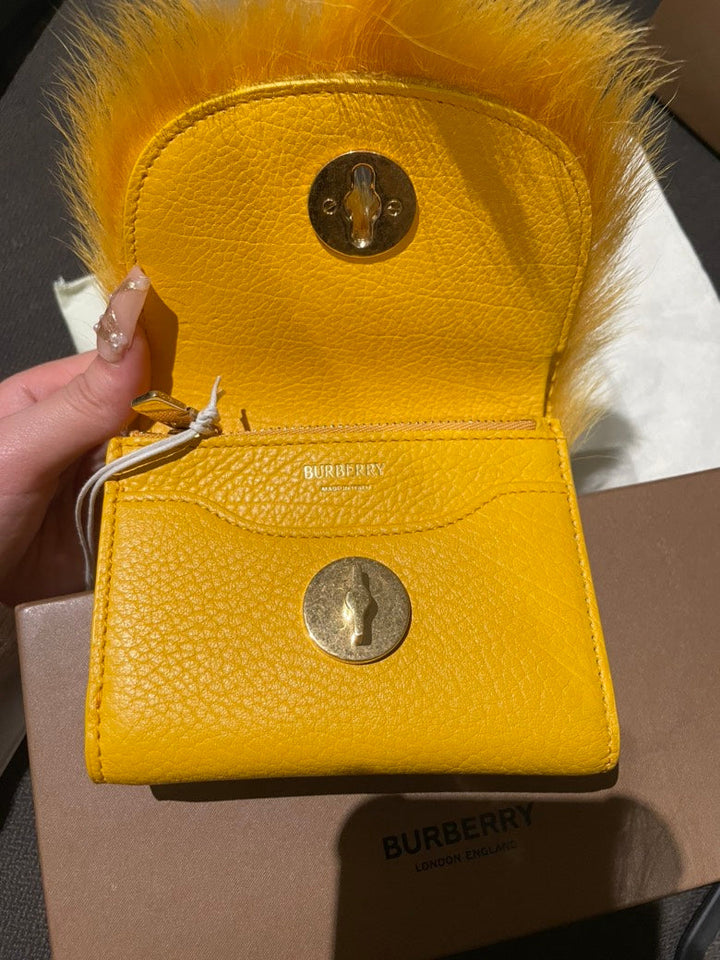 Burberry LS Compact Wallet Mimosa ‚Äì Fur Wallet